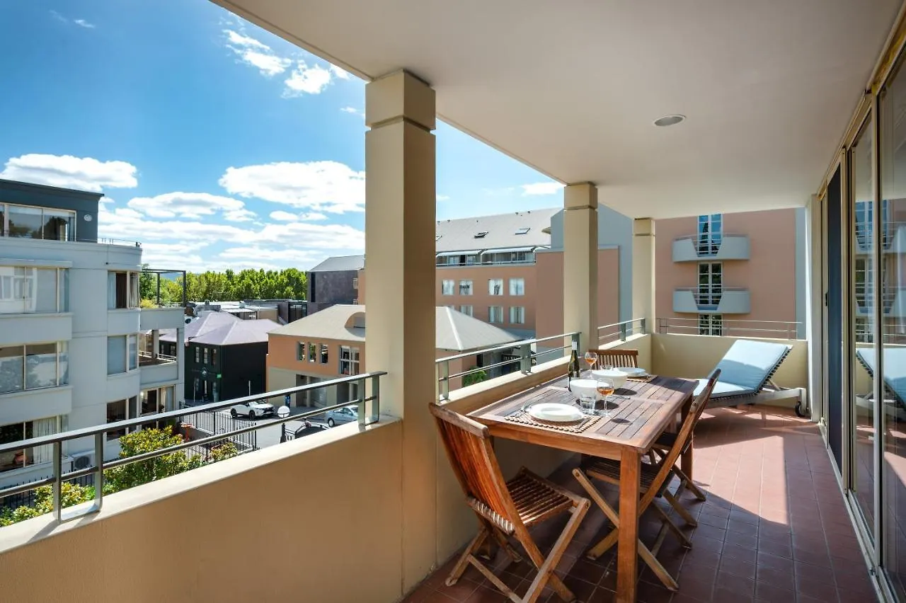Jenatt Apartments Salamanca Hobart