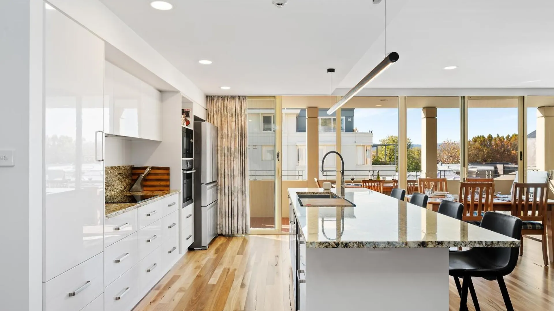 Jenatt Apartments Salamanca Hobart