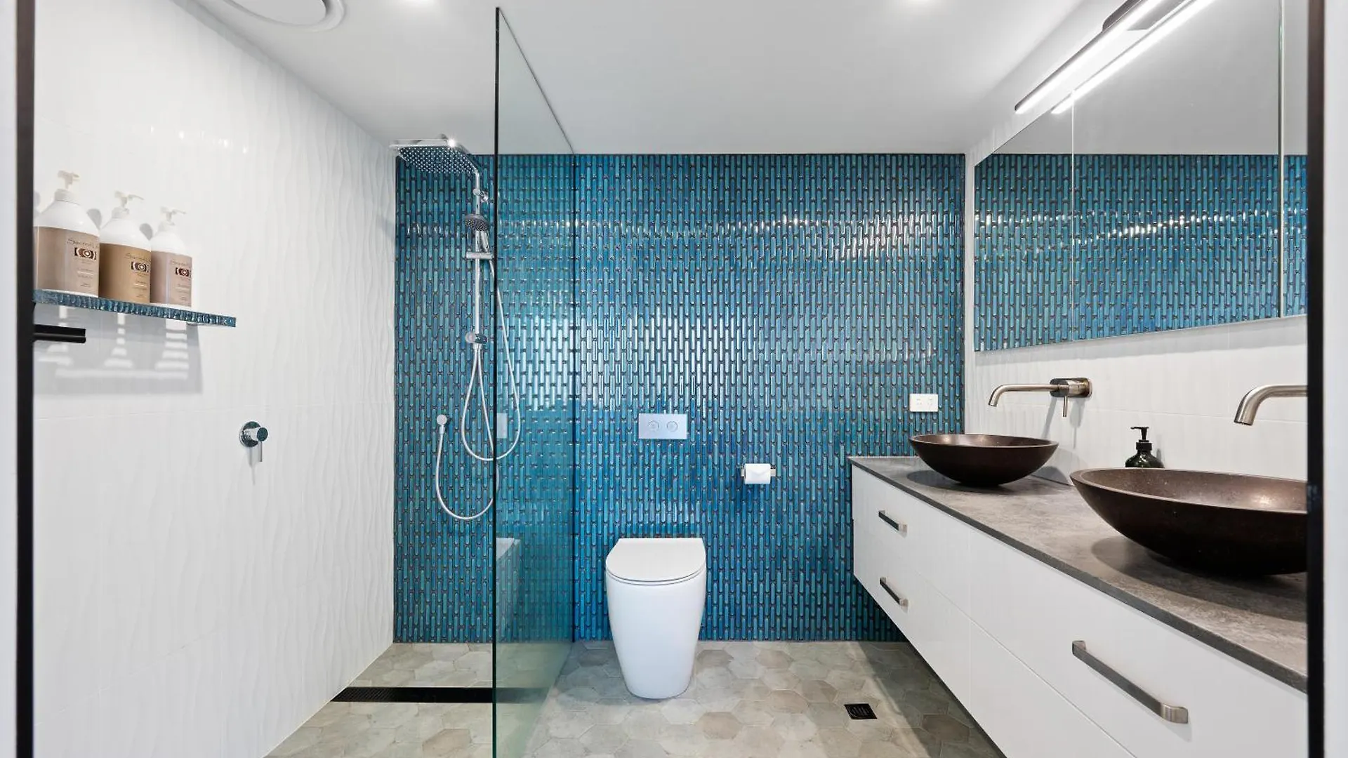Jenatt Apartments Salamanca Hobart